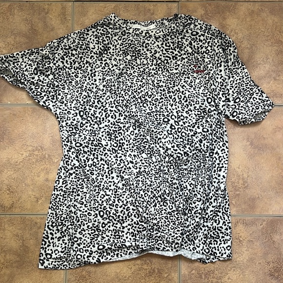 Byegreis leopard tee - Picture 1 of 2